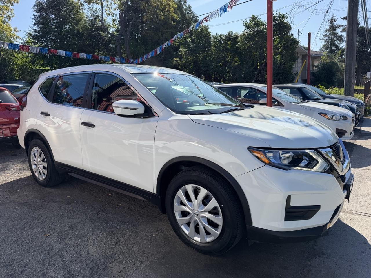 2018 Nissan Rogue S Photo