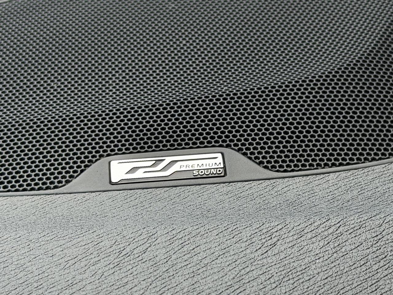 2013 Volvo S60 T5 AWD Platinum Photo