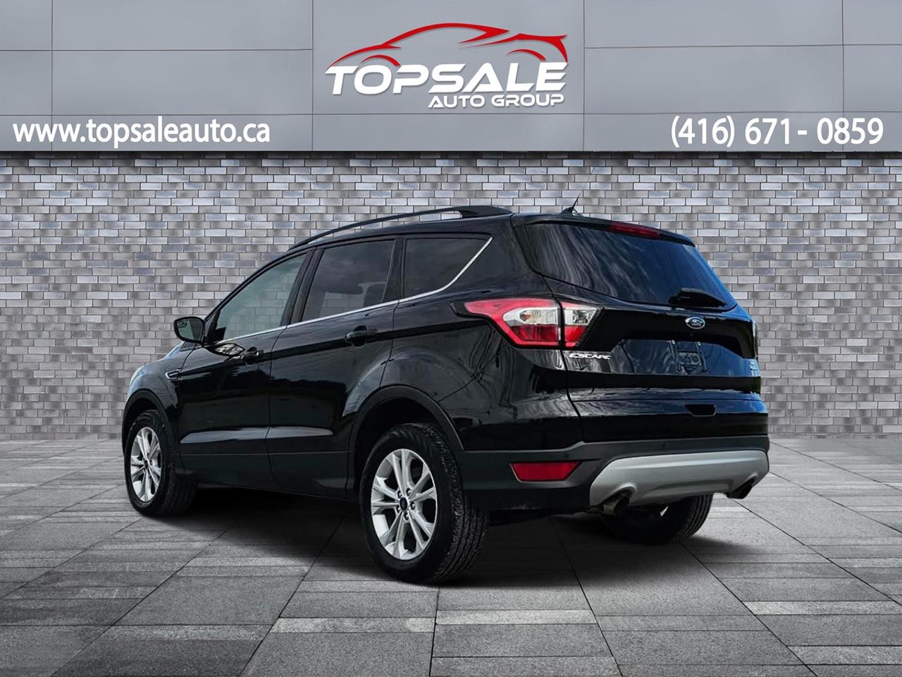 2018 Ford Escape SEL 4WD Photo
