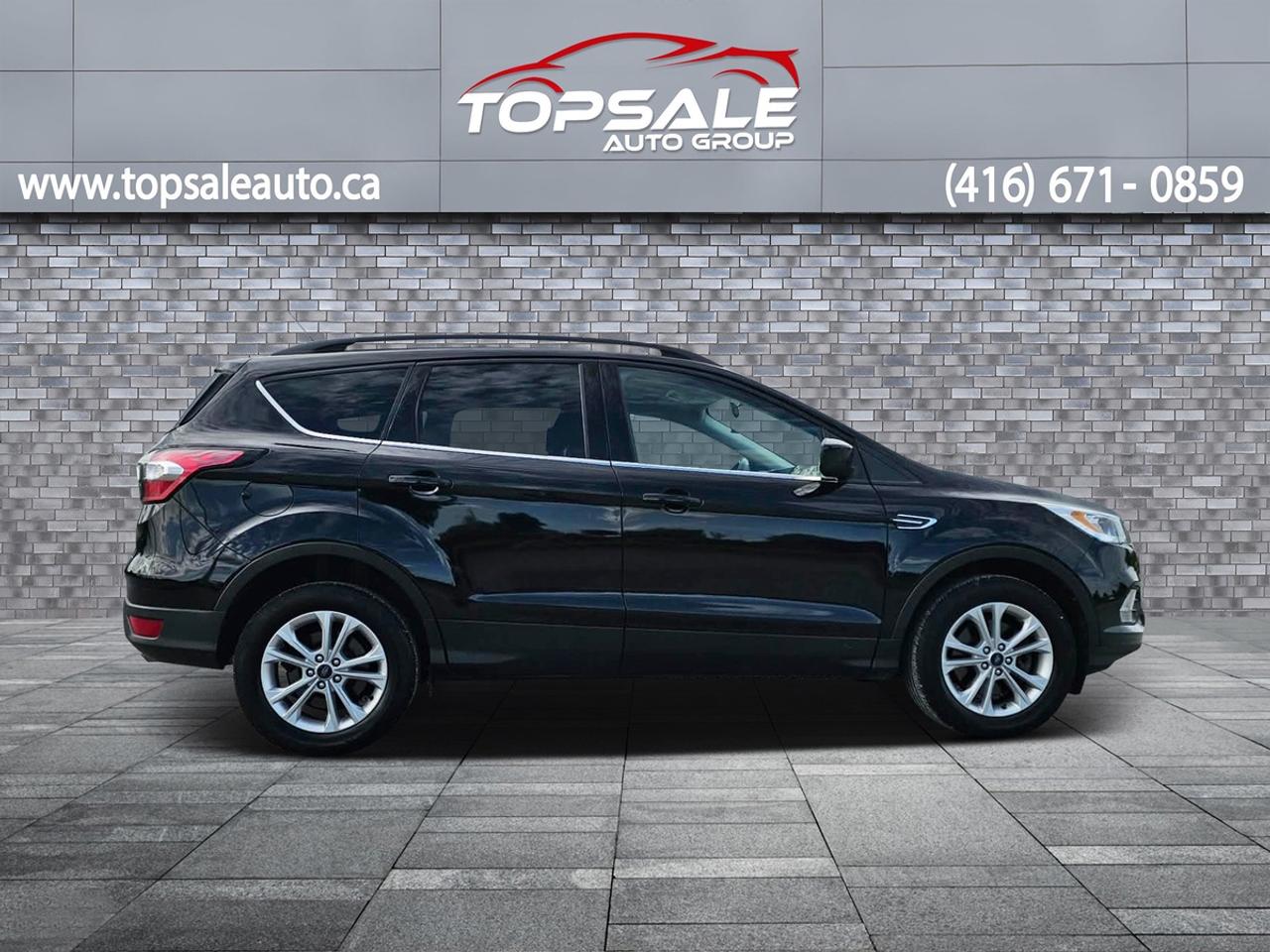 2018 Ford Escape SEL 4WD Photo