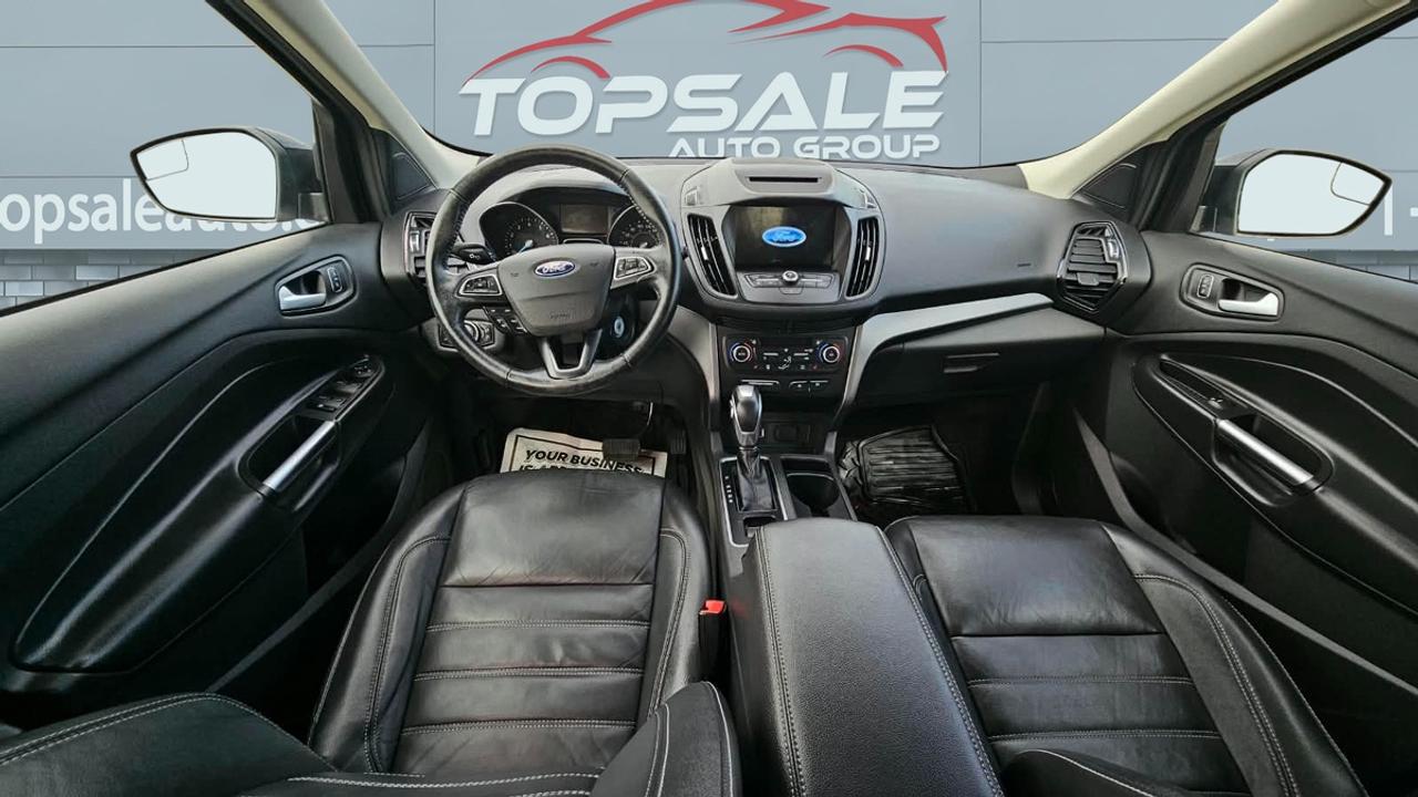 2018 Ford Escape SEL 4WD Photo