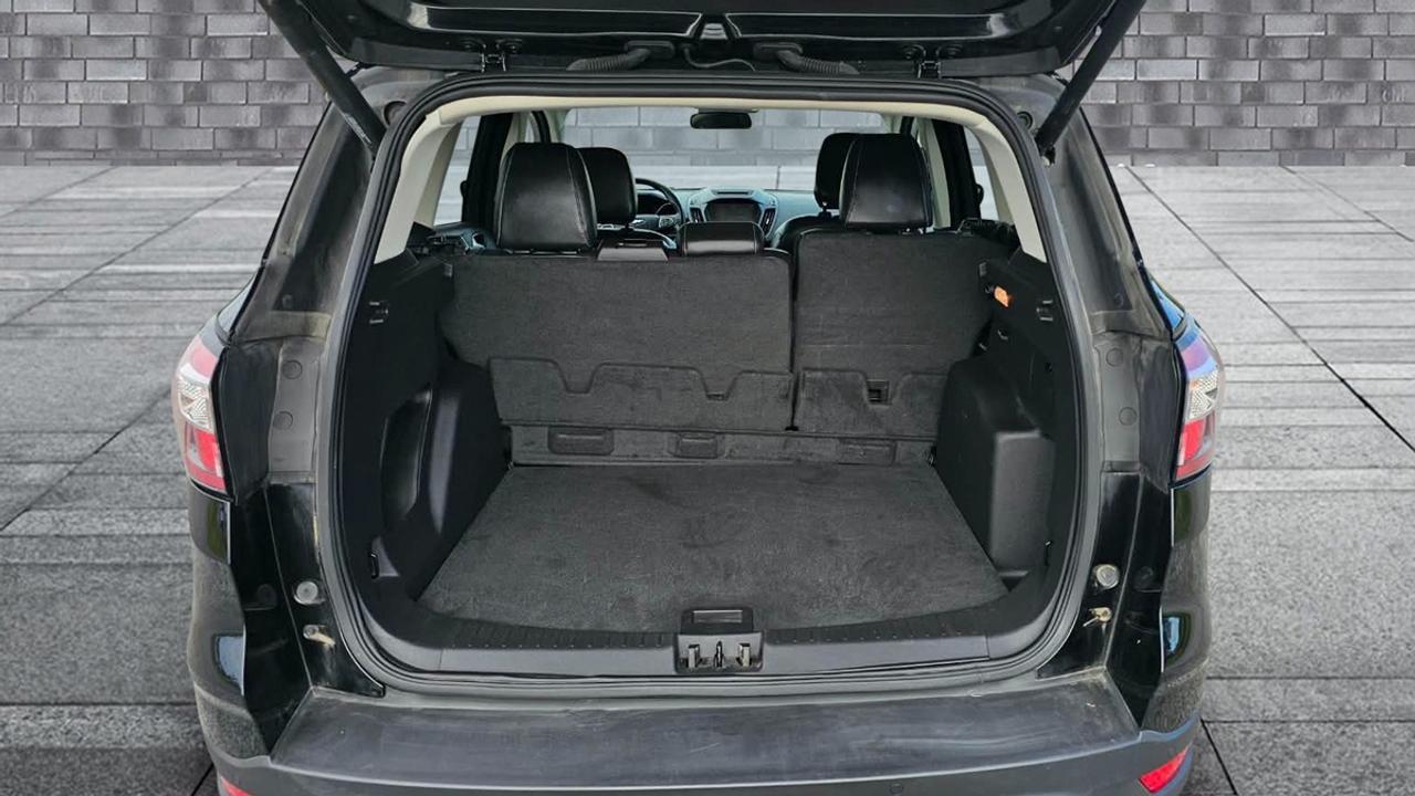 2018 Ford Escape SEL 4WD Photo