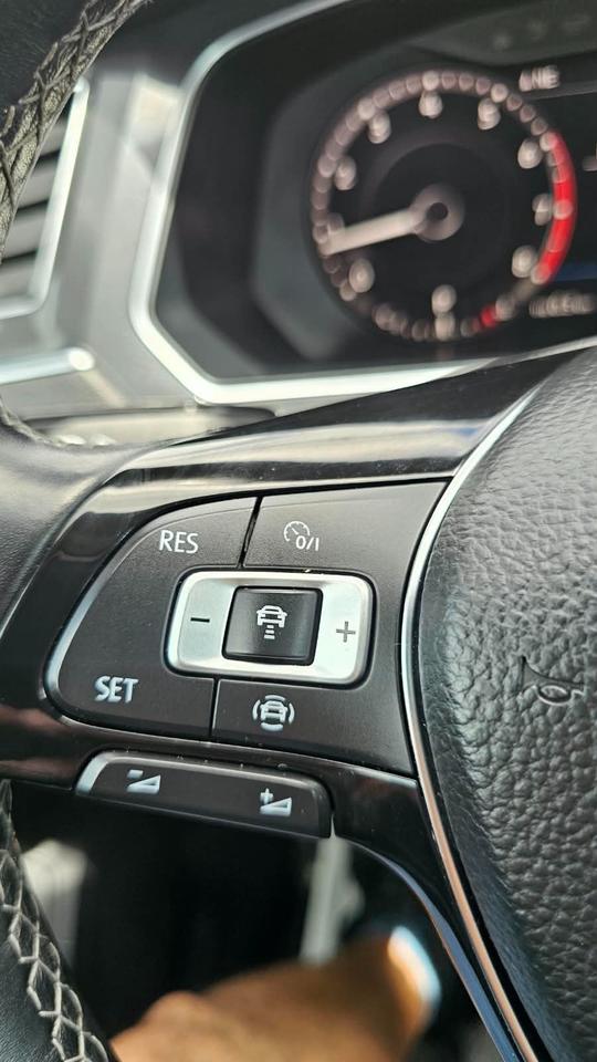 2019 Volkswagen Tiguan Highline Photo