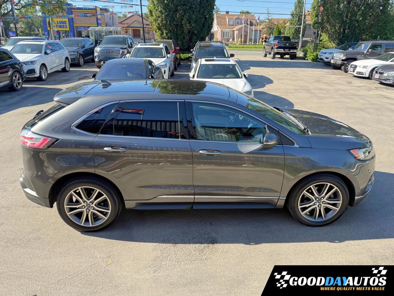 2019 Ford Edge Titanium ONE OWNER CLEAN CARFAX 15 SERVICE RECORDS Photo