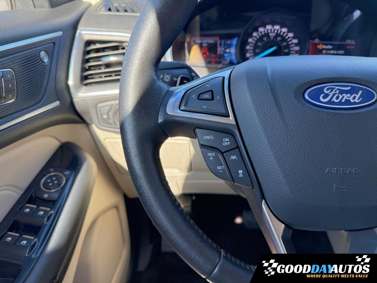2019 Ford Edge Titanium ONE OWNER CLEAN CARFAX 15 SERVICE RECORDS Photo