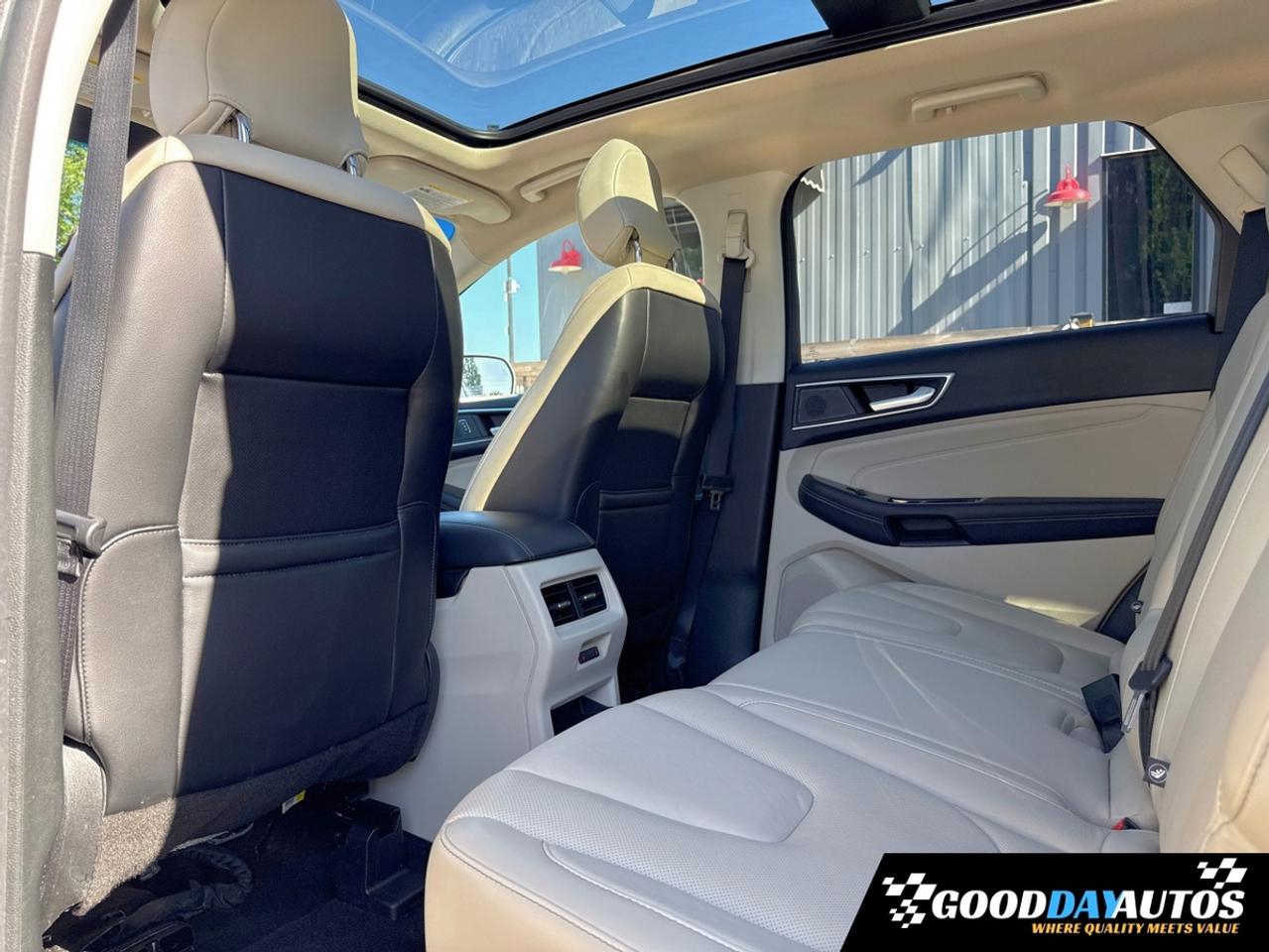 2019 Ford Edge Titanium ONE OWNER CLEAN CARFAX 15 SERVICE RECORDS Photo