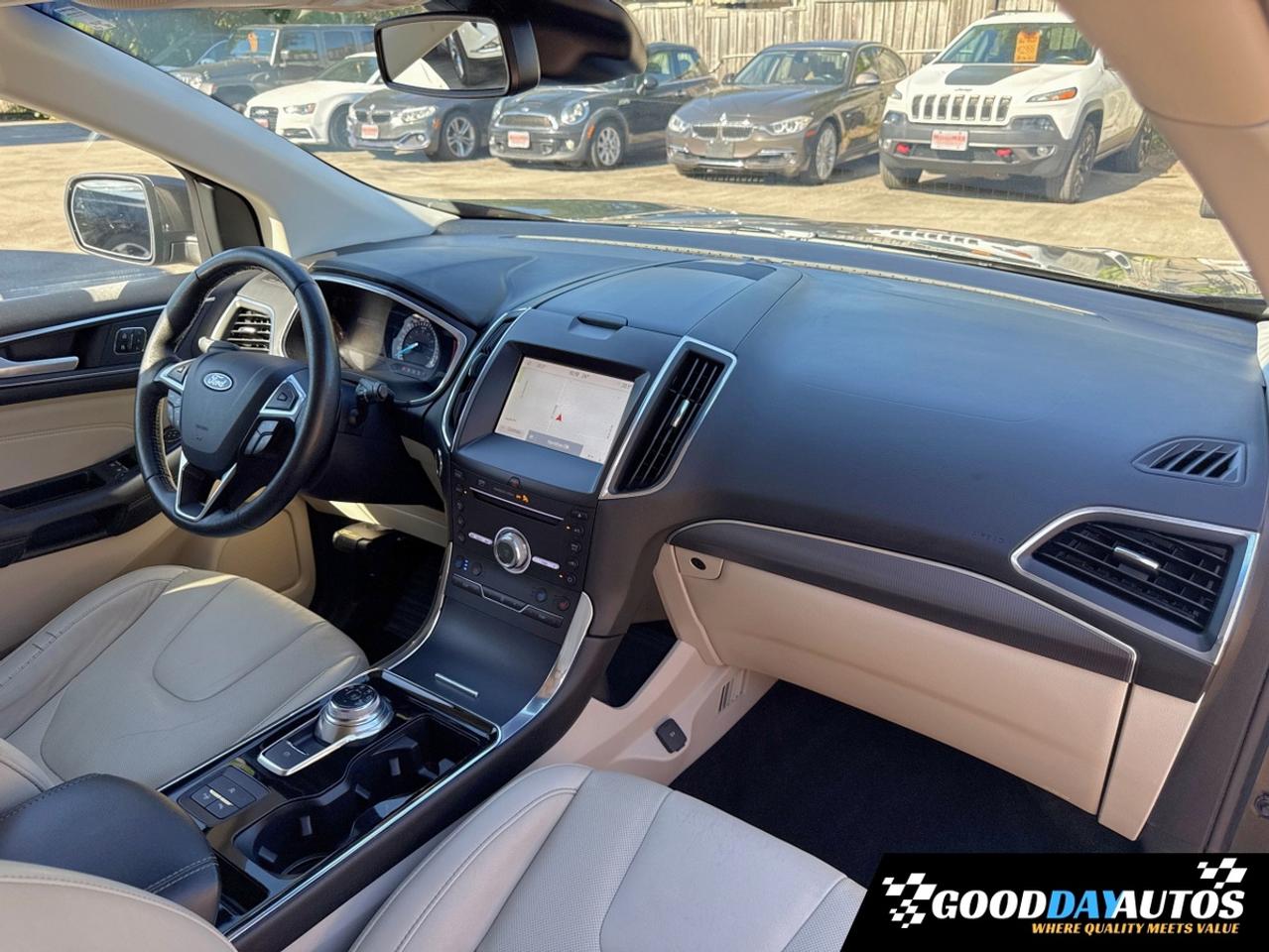 2019 Ford Edge Titanium ONE OWNER CLEAN CARFAX 15 SERVICE RECORDS Photo