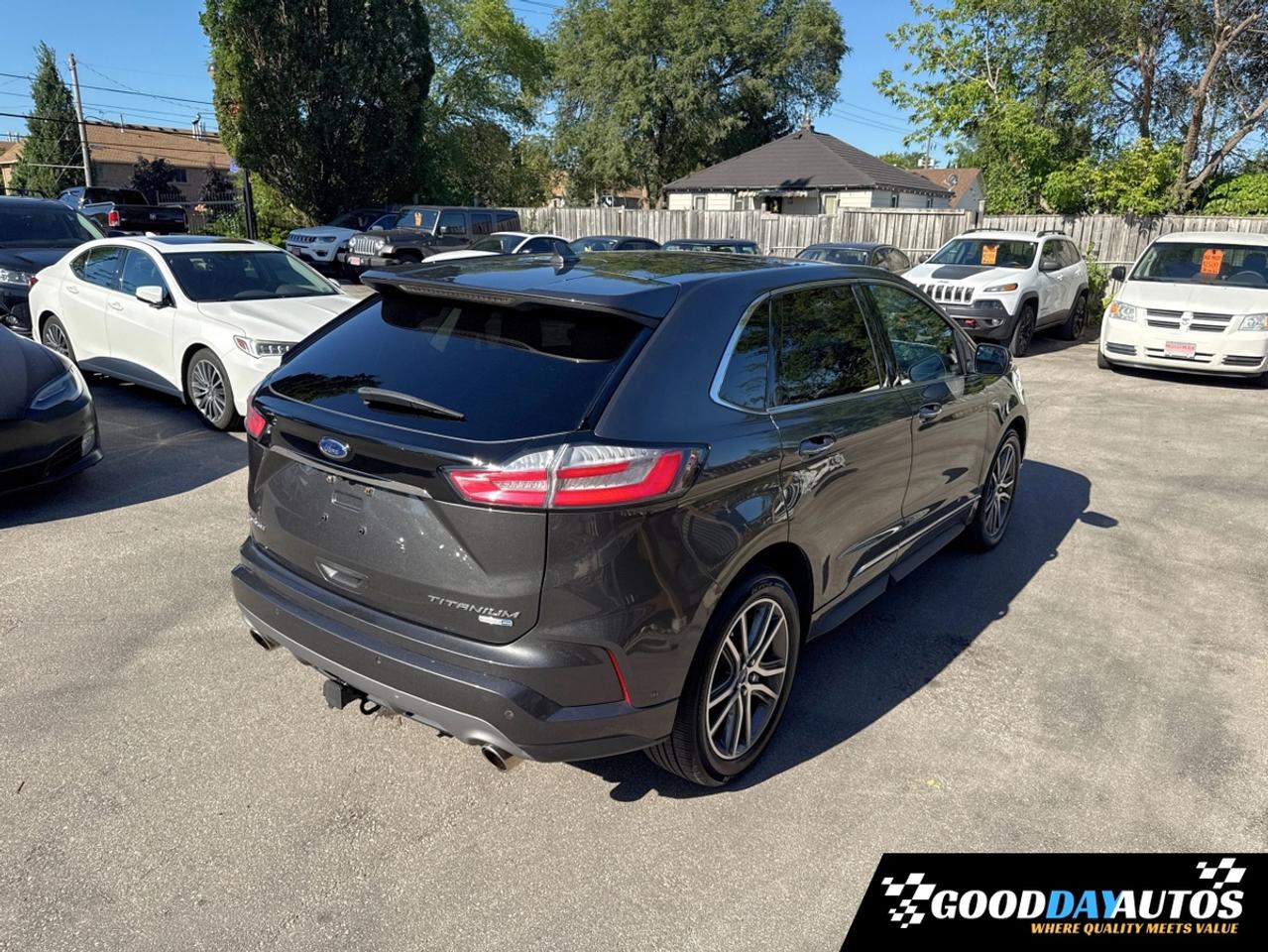 2019 Ford Edge Titanium ONE OWNER CLEAN CARFAX 15 SERVICE RECORDS Photo