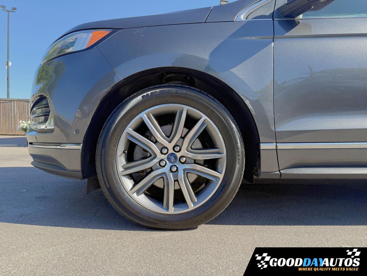 2019 Ford Edge Titanium ONE OWNER CLEAN CARFAX 15 SERVICE RECORDS Photo