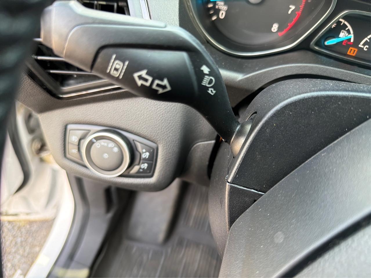 2018 Ford Escape SEL Photo