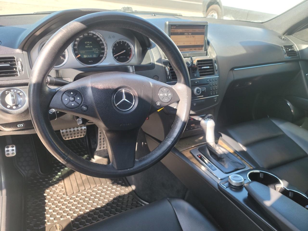 2008 Mercedes-Benz C-Class C-300 4-MATIC Photo