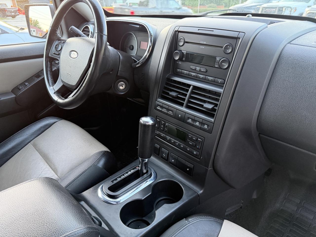 2007 Ford Explorer Sport Trac LIMITED Photo