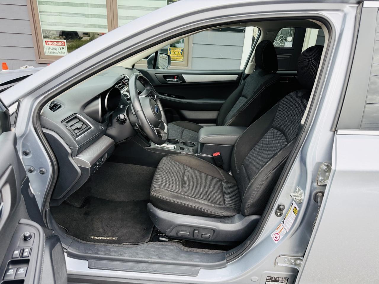 2018 Subaru Outback Touring Photo4