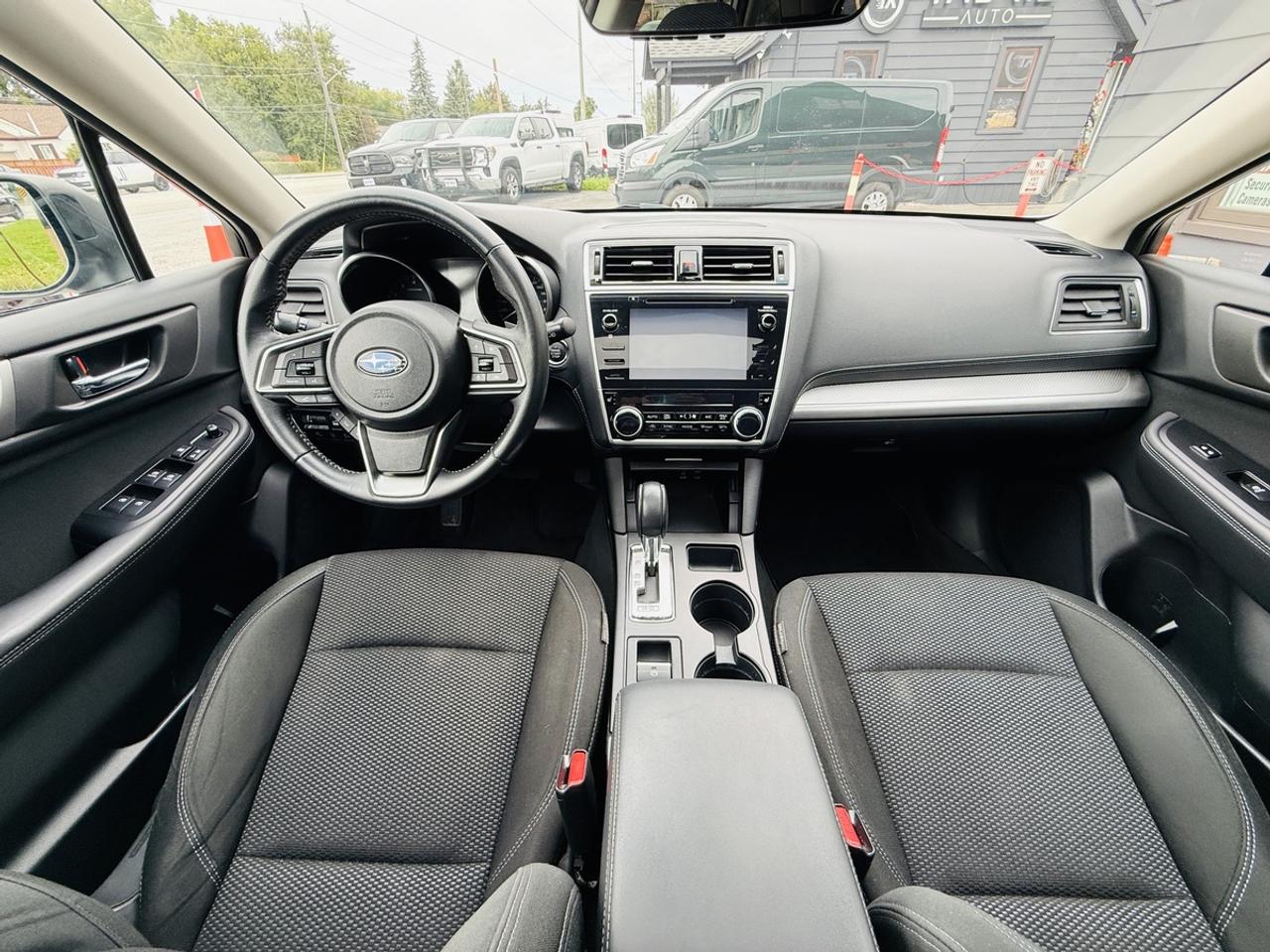 2018 Subaru Outback Touring Photo