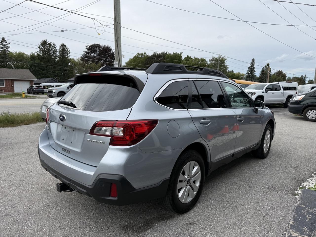 2018 Subaru Outback Touring Photo