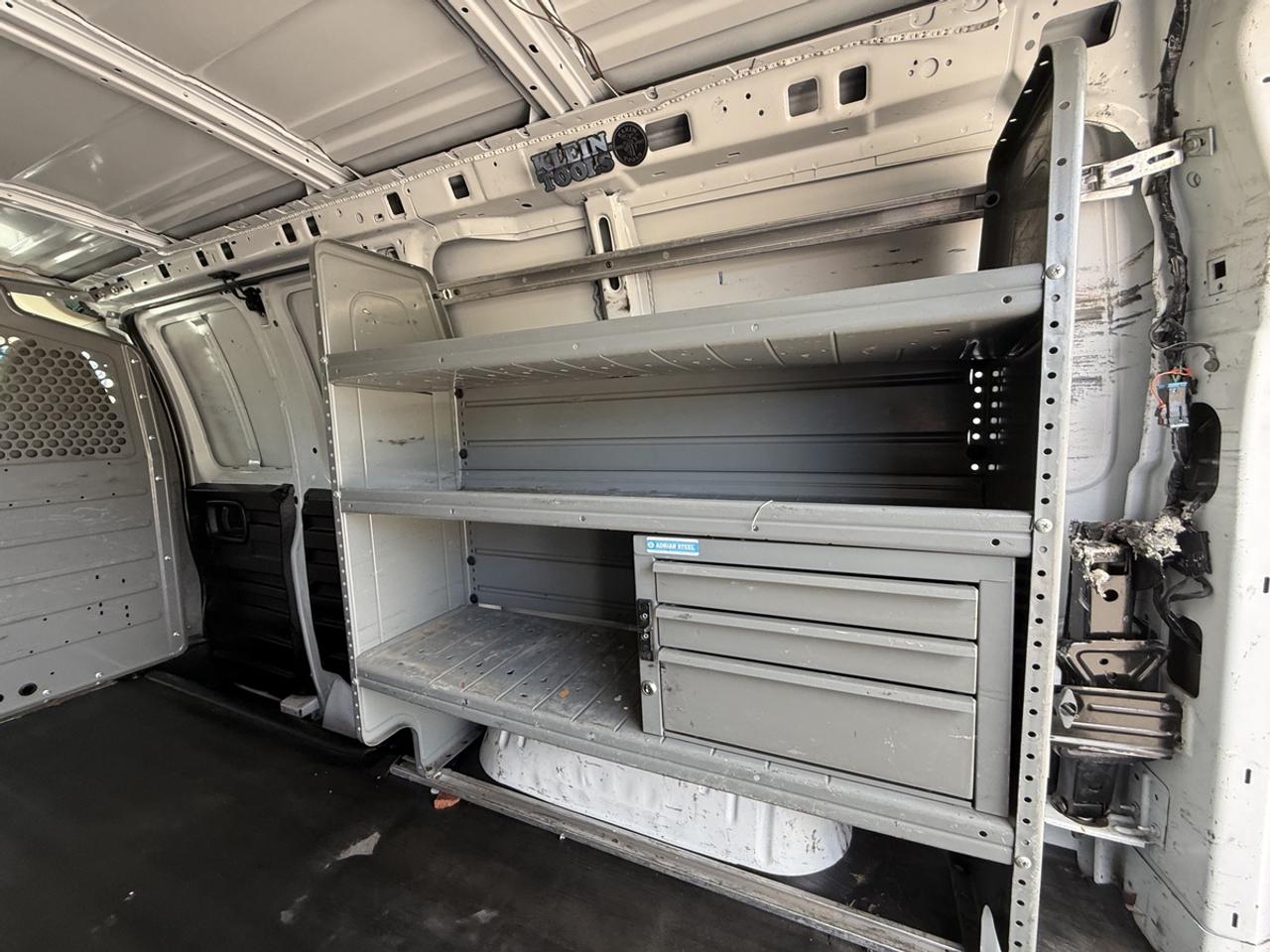 2019 Chevrolet Express  Photo