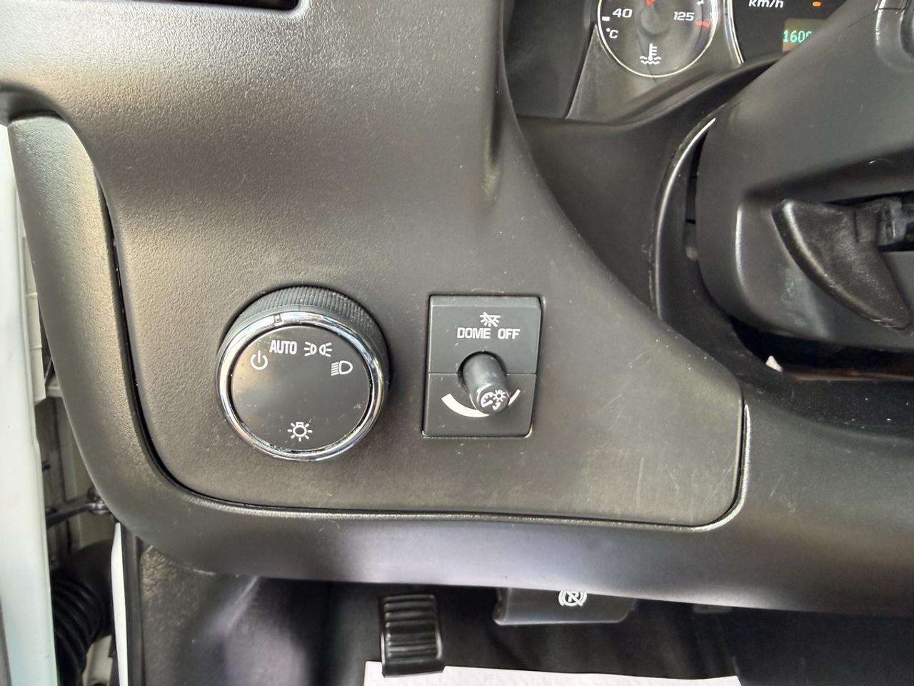 2019 Chevrolet Express  Photo