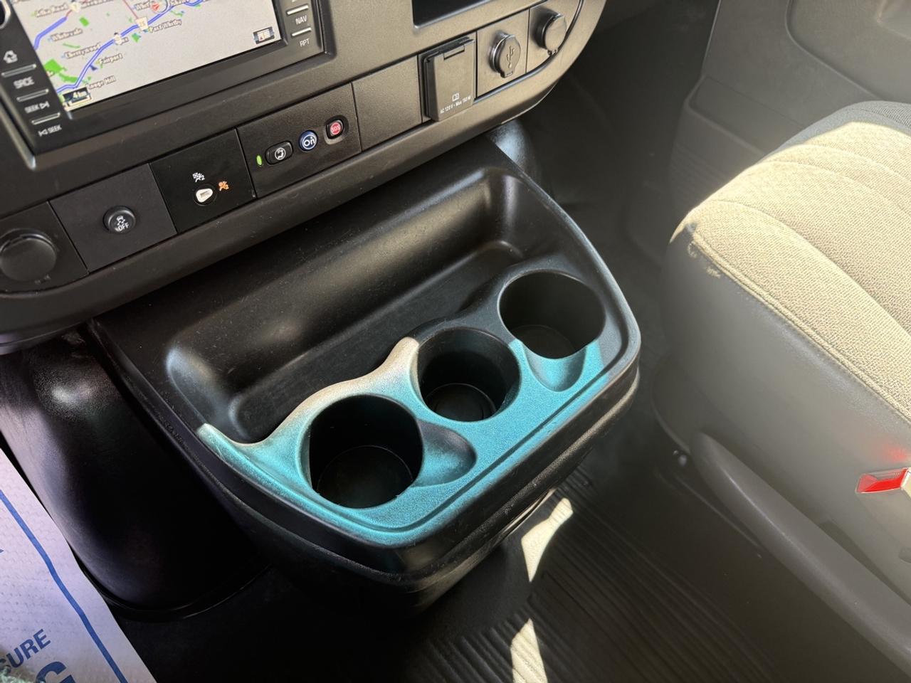 2019 Chevrolet Express  Photo