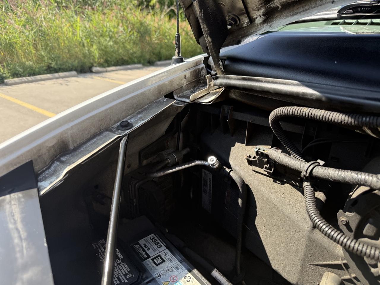 2019 Chevrolet Express  Photo