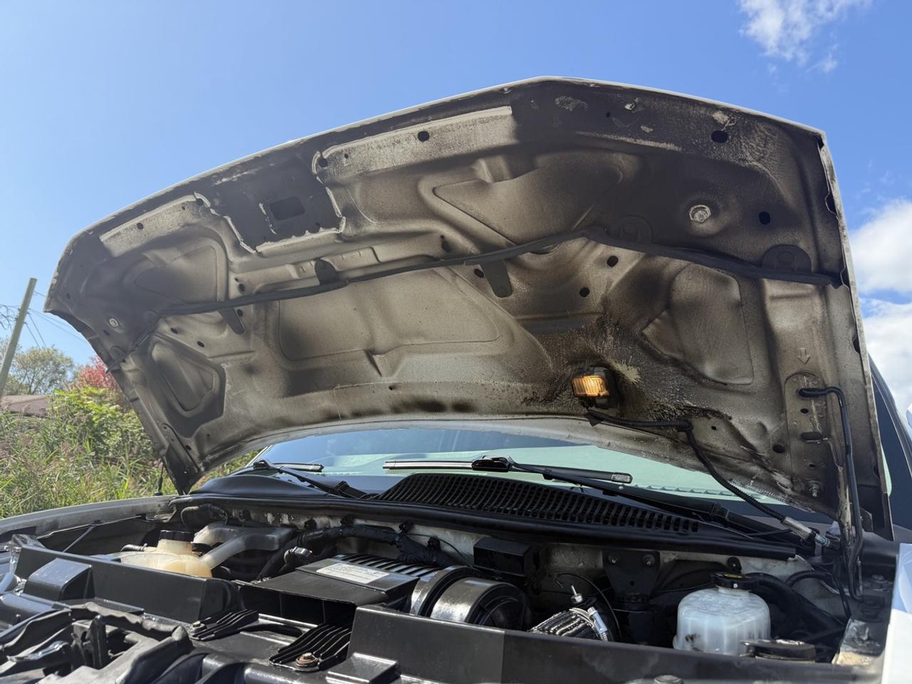 2019 Chevrolet Express  Photo