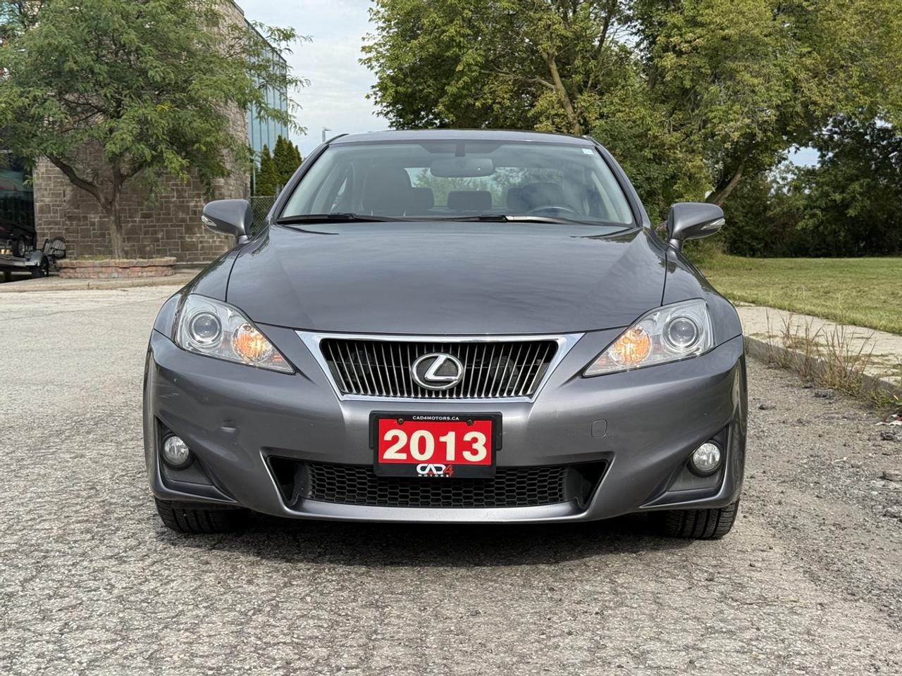 2013 Lexus IS 250 Photo2