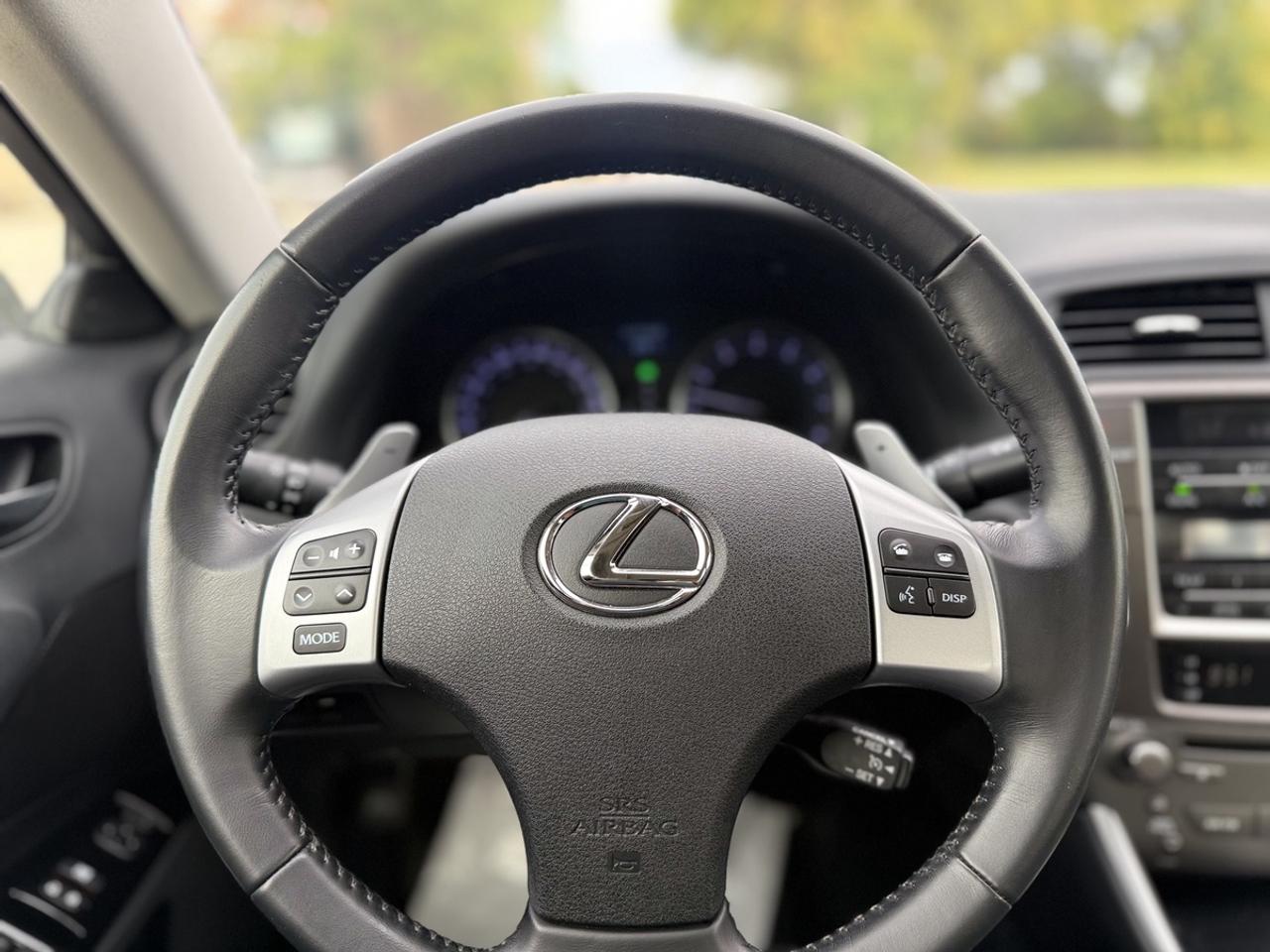 2013 Lexus IS 250 Photo