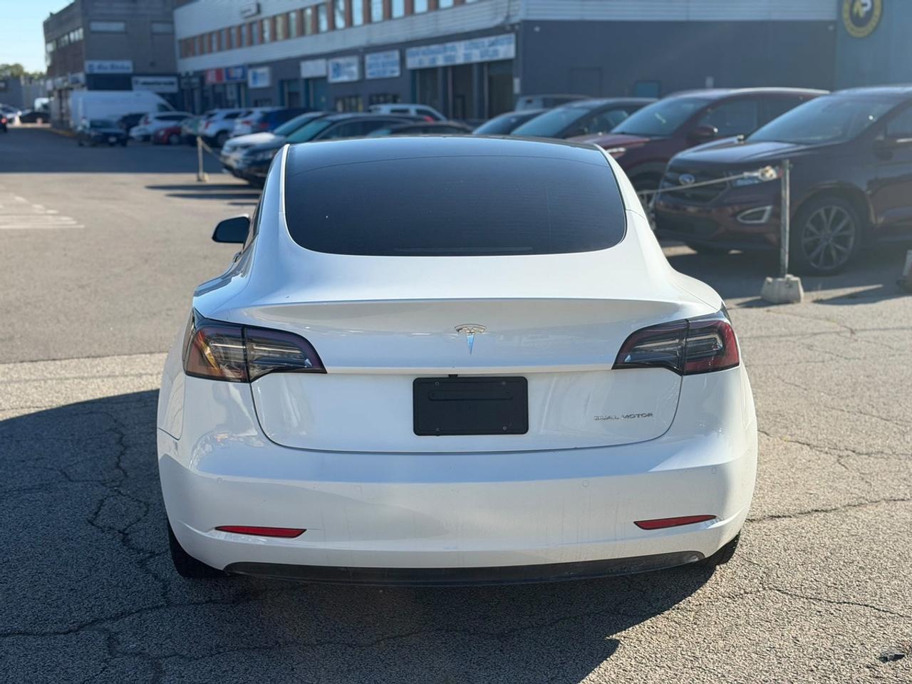 2021 Tesla Model 3 LONG RANGE Photo