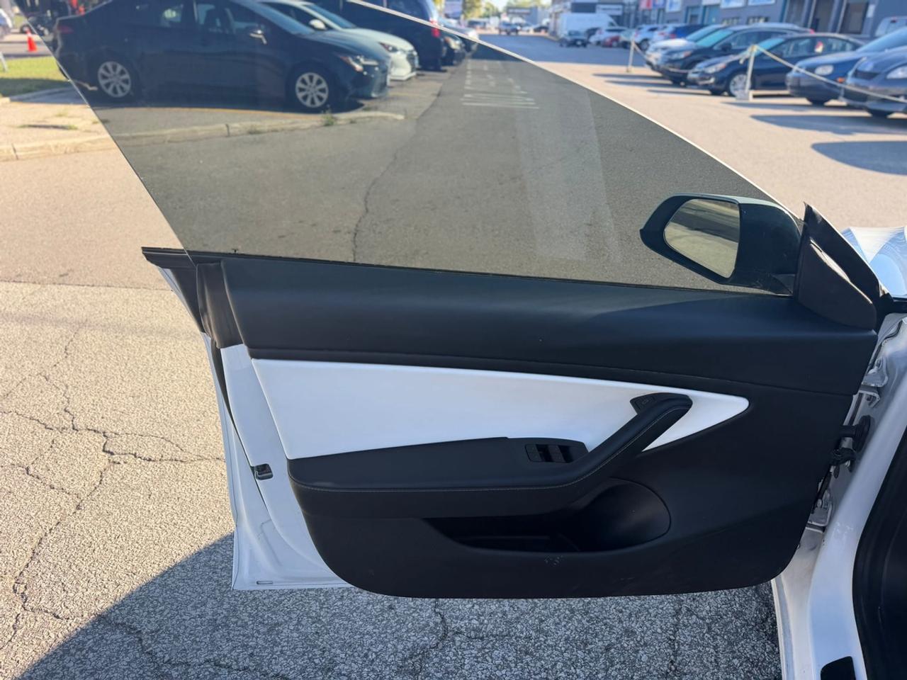 2021 Tesla Model 3 LONG RANGE Photo