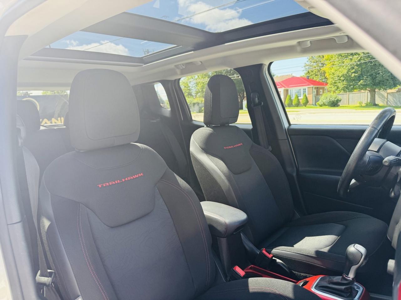 2018 Jeep Renegade Trailhawk Photo