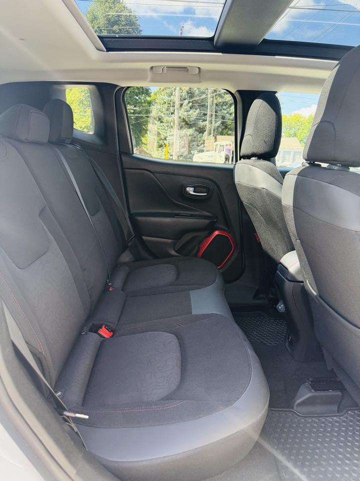 2018 Jeep Renegade Trailhawk Photo