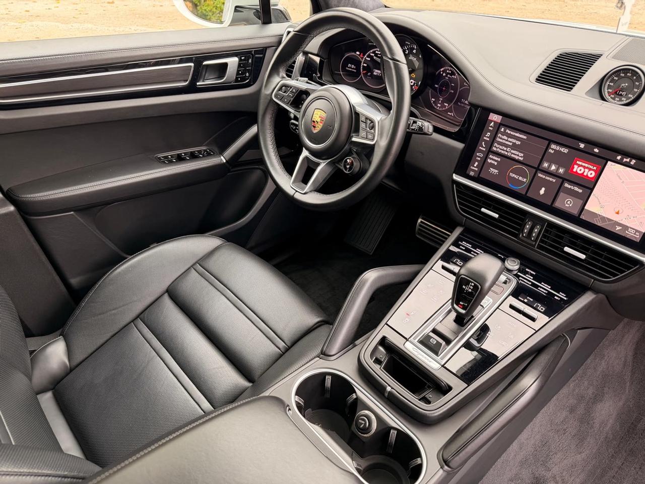 2021 Porsche Cayenne GTS|CCF|SPORT CHRONO|SPORT DESIGN Photo