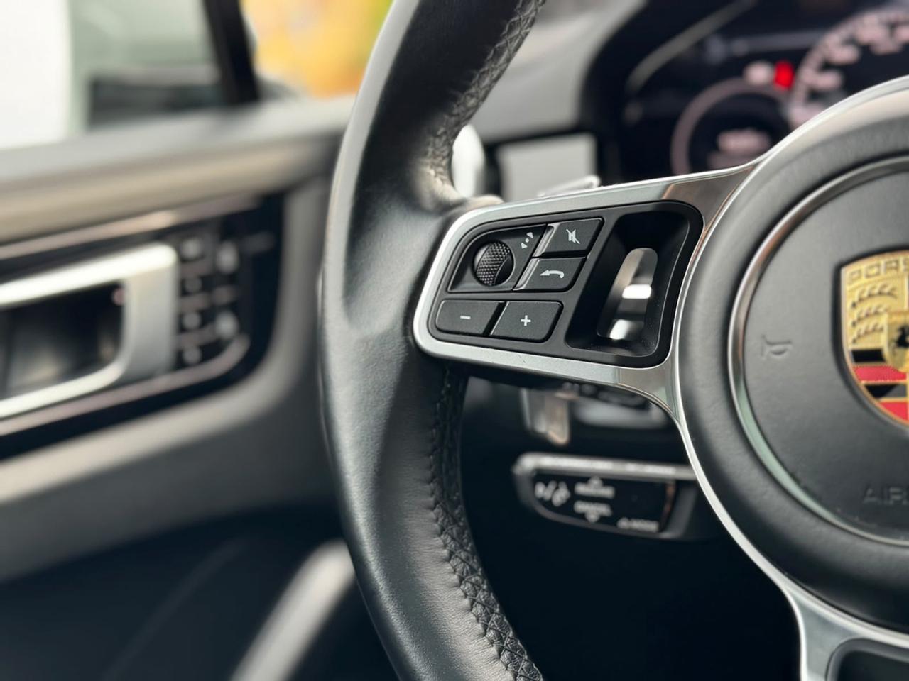 2021 Porsche Cayenne GTS|CCF|SPORT CHRONO|SPORT DESIGN Photo