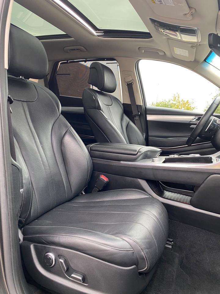 2024 Genesis GV80 2.5T Advanced | PANOROOF | LEATHER | AWD Photo