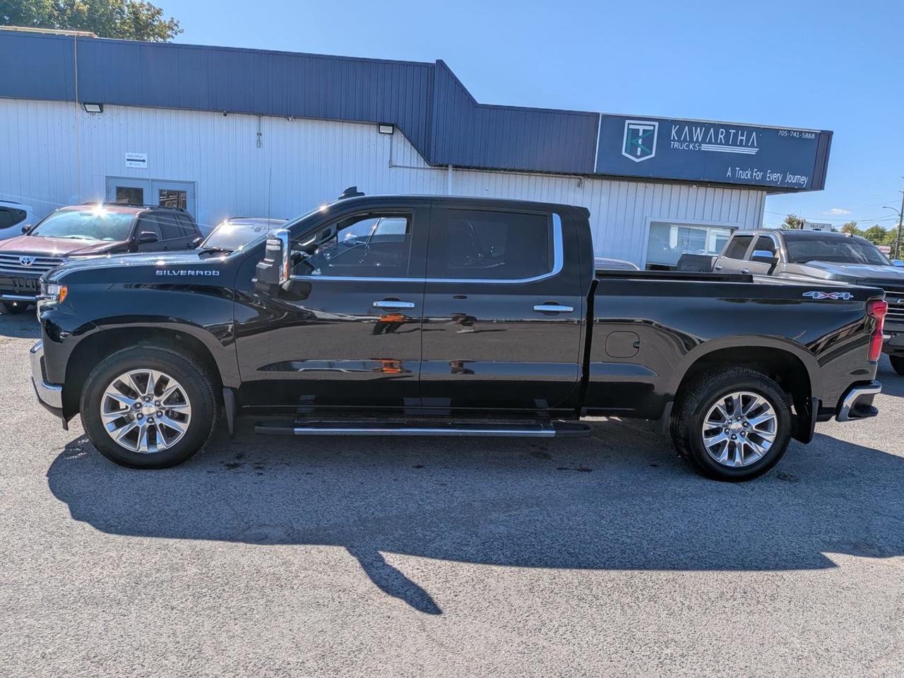2022 Chevrolet Silverado 1500 LTZ Photo