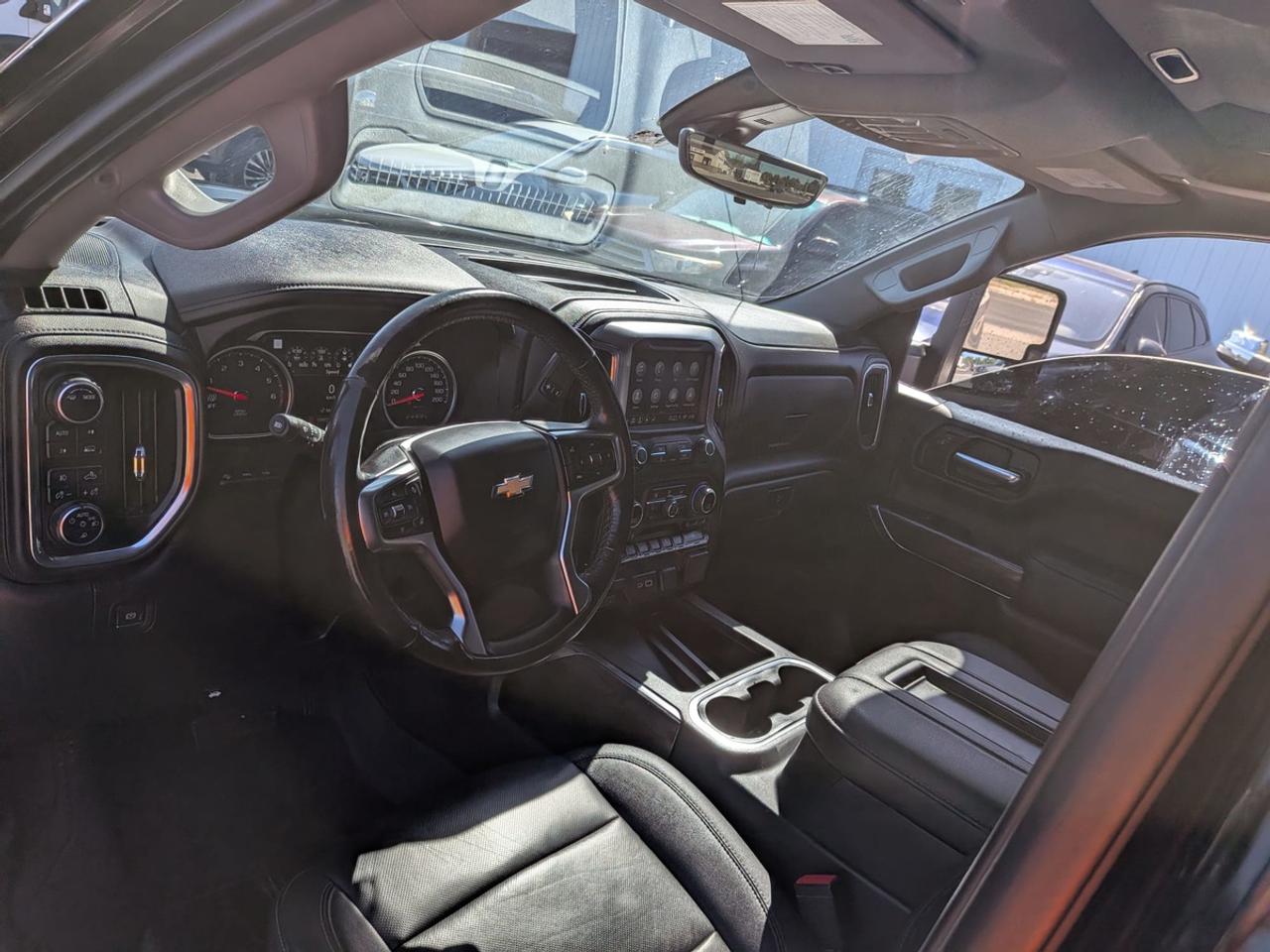 2022 Chevrolet Silverado 1500 LTZ Photo