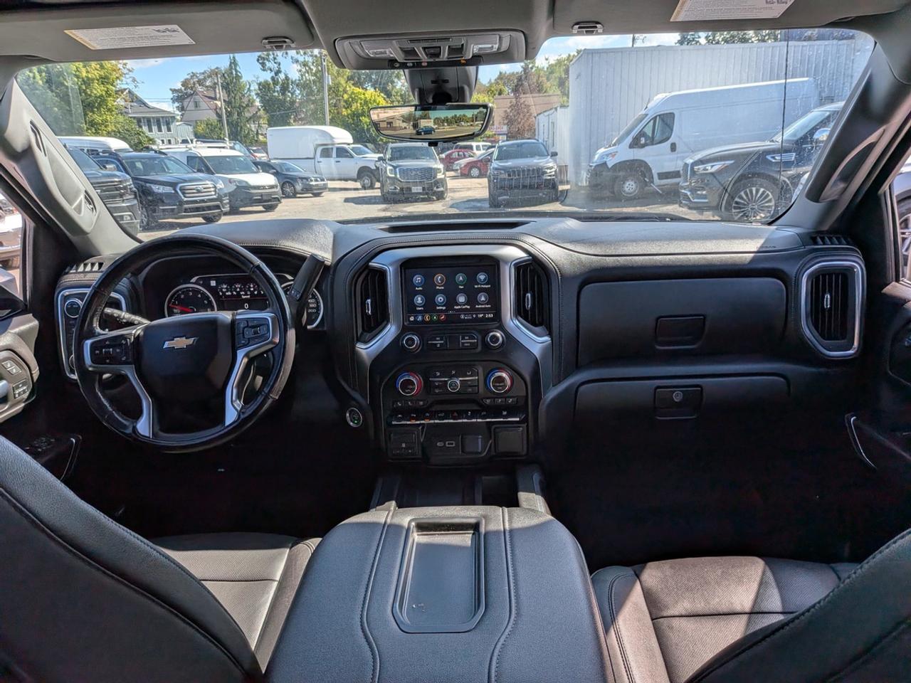 2022 Chevrolet Silverado 1500 LTZ Photo