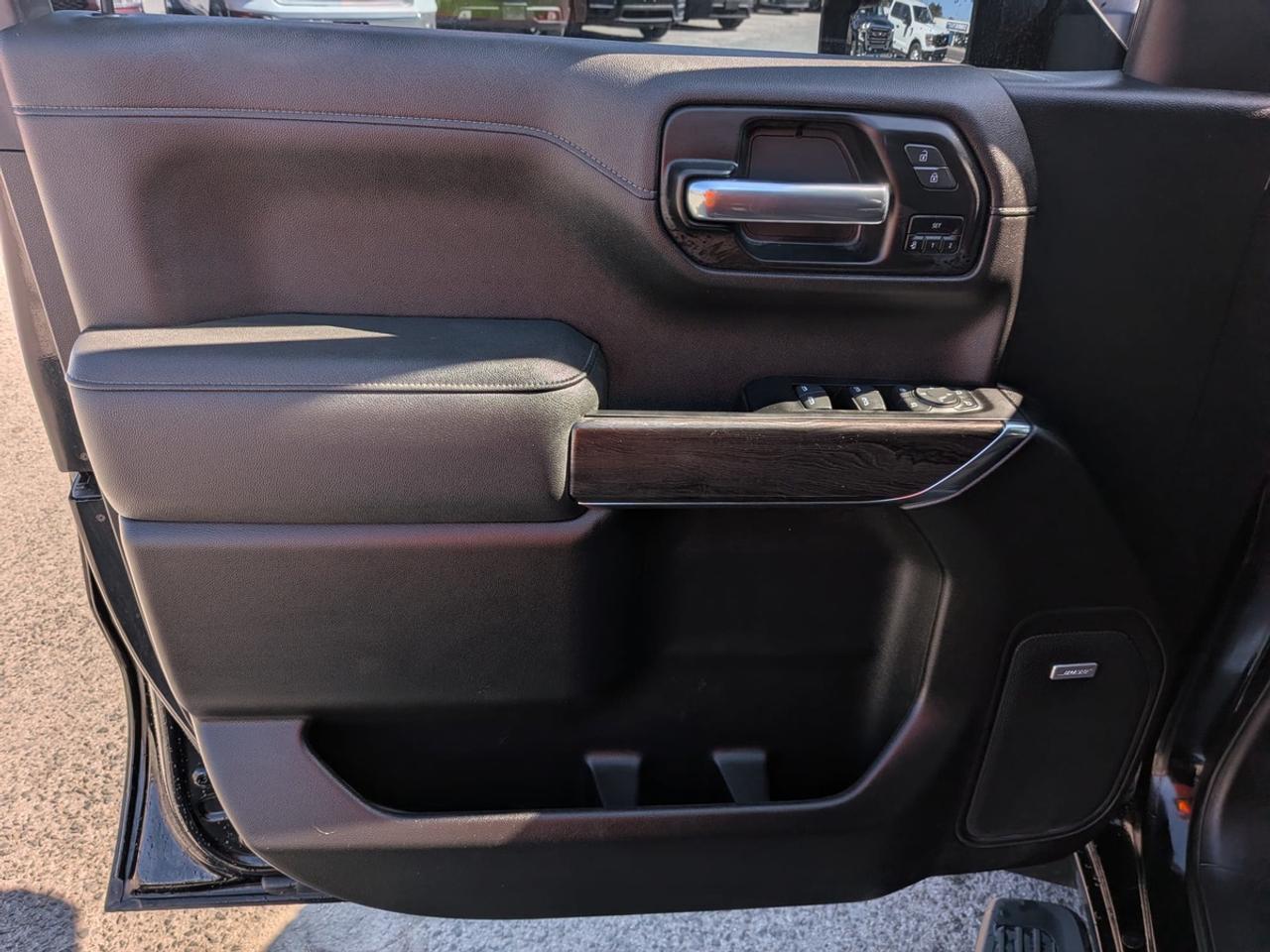 2022 Chevrolet Silverado 1500 LTZ Photo