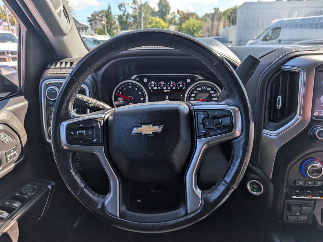 2022 Chevrolet Silverado 1500 LTZ Photo