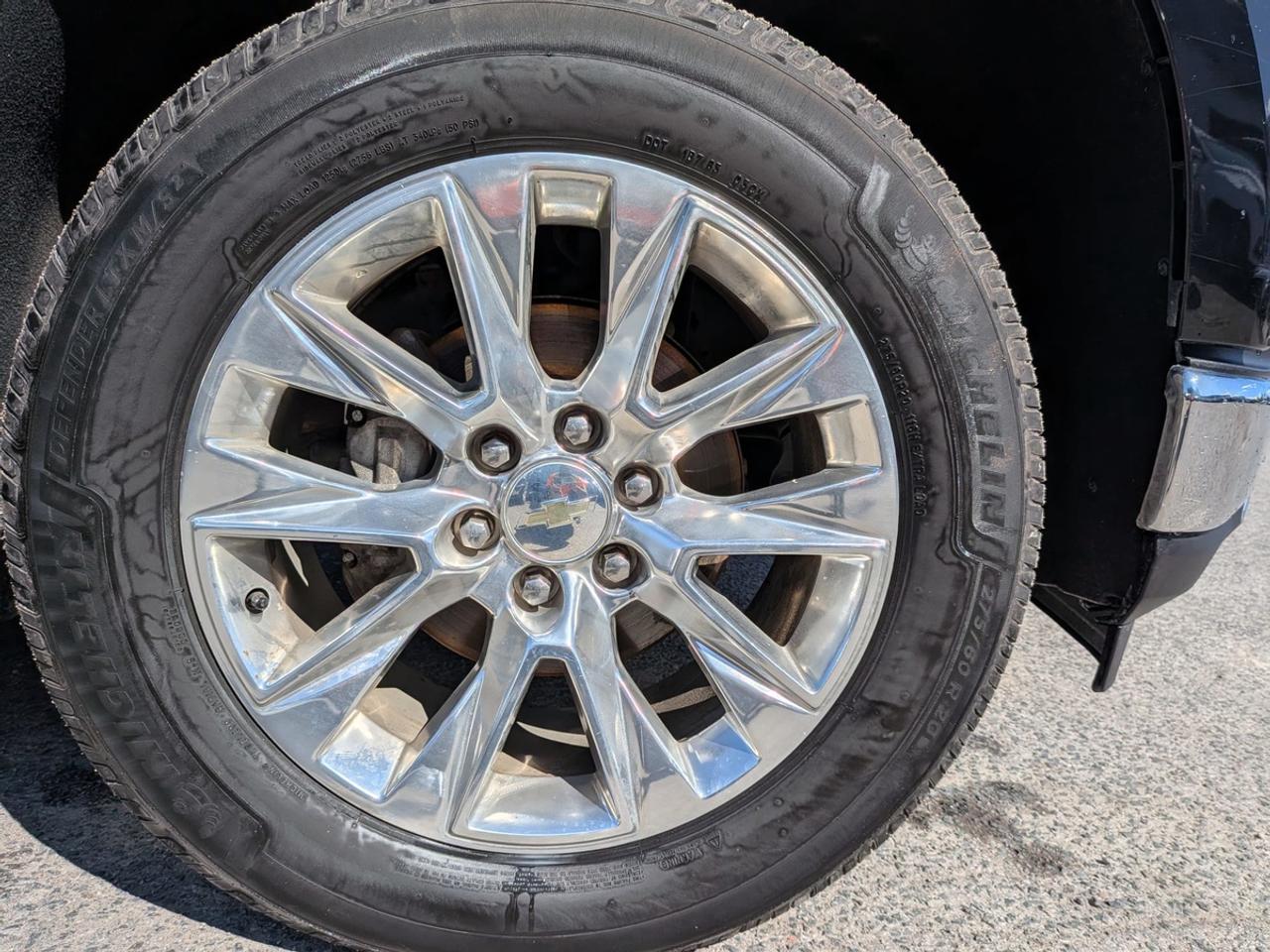 2022 Chevrolet Silverado 1500 LTZ Photo