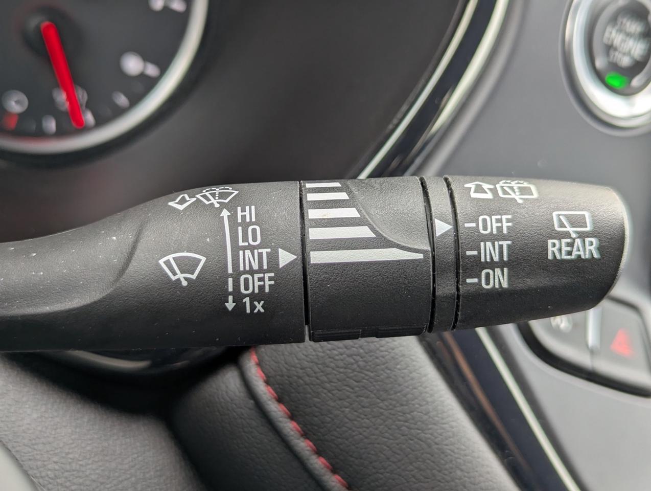 2020 Chevrolet Blazer RS/AWD/NAV/BSM/Leather/Carplay Photo