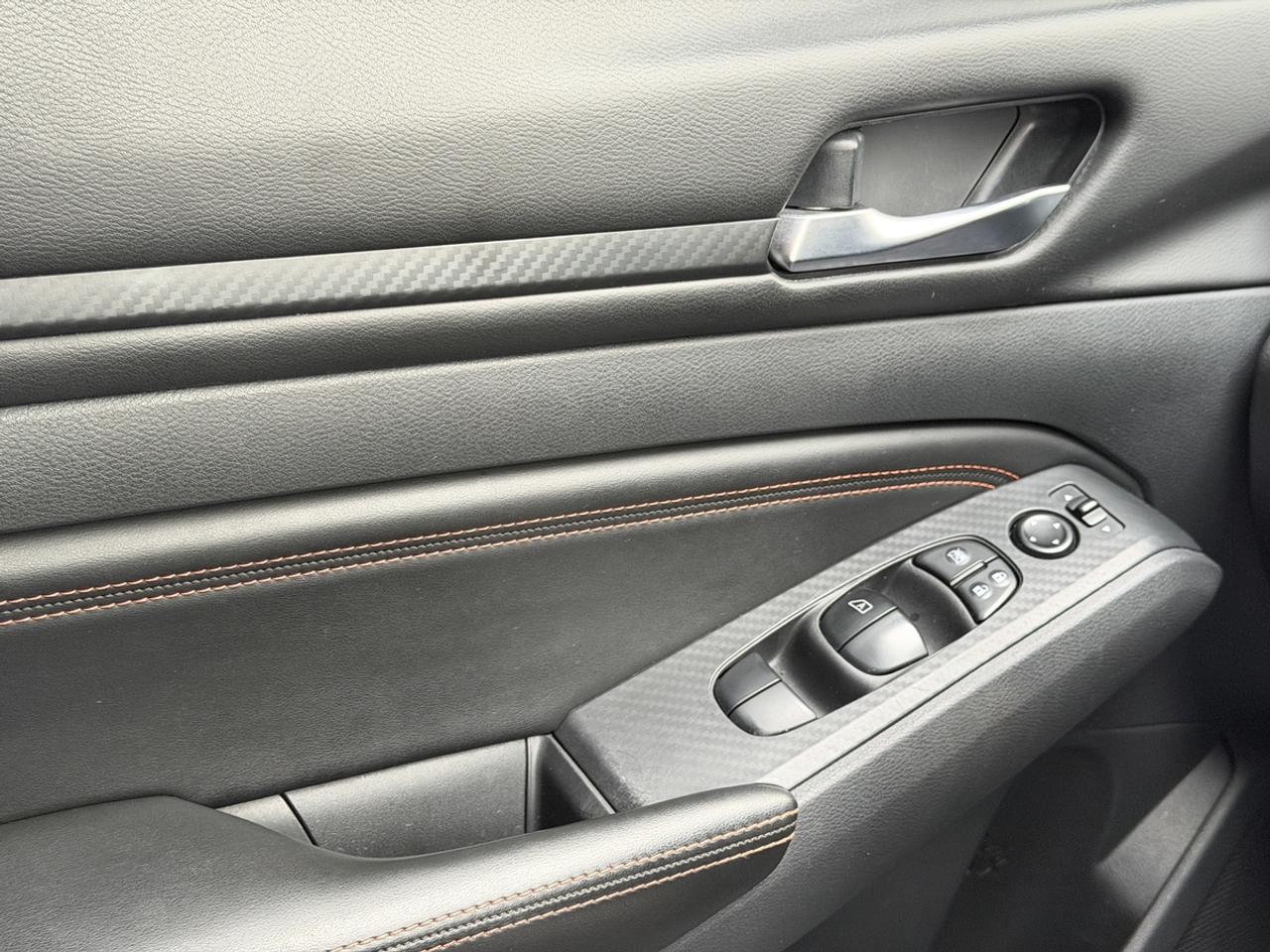 2021 Nissan Altima SR/AWD/BSM/NAV/Leather/Roof Photo