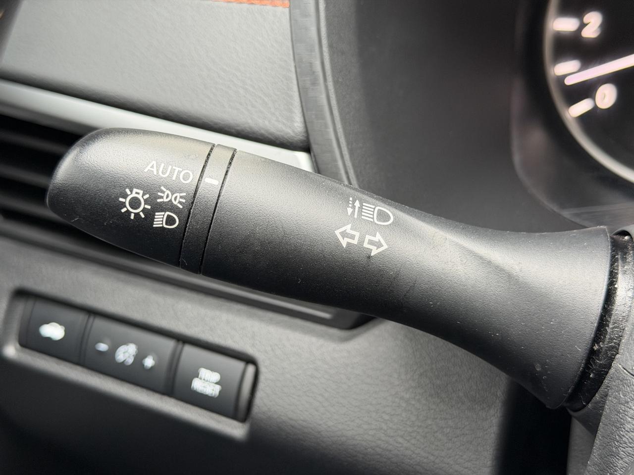2021 Nissan Altima SR/AWD/BSM/NAV/Leather/Roof Photo
