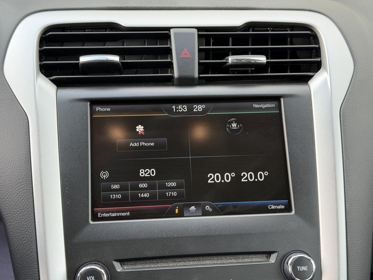 2015 Ford Fusion SE Photo