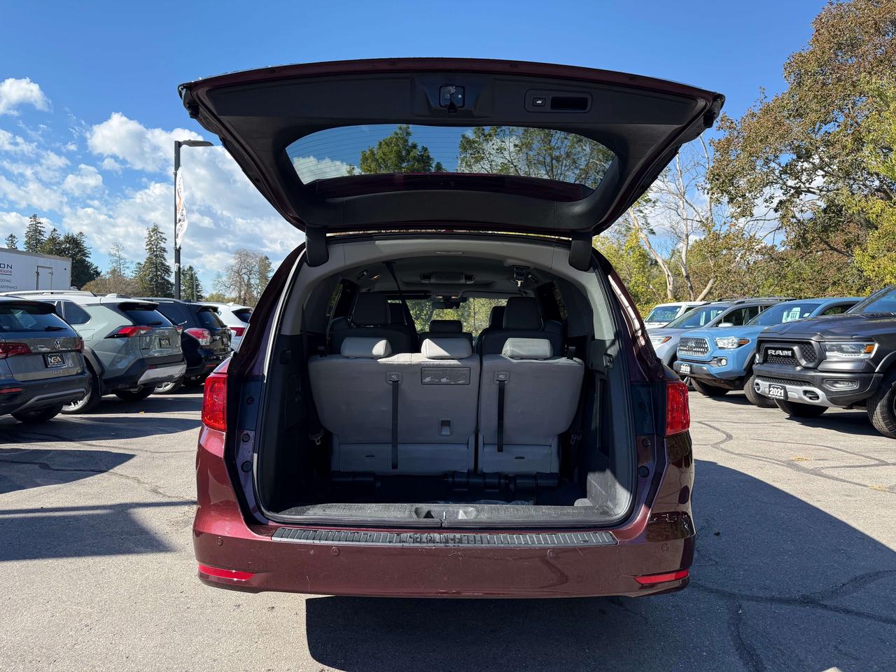 2018 Honda Odyssey Touring Leather Nav Rear Entertainment Ventilated Photo