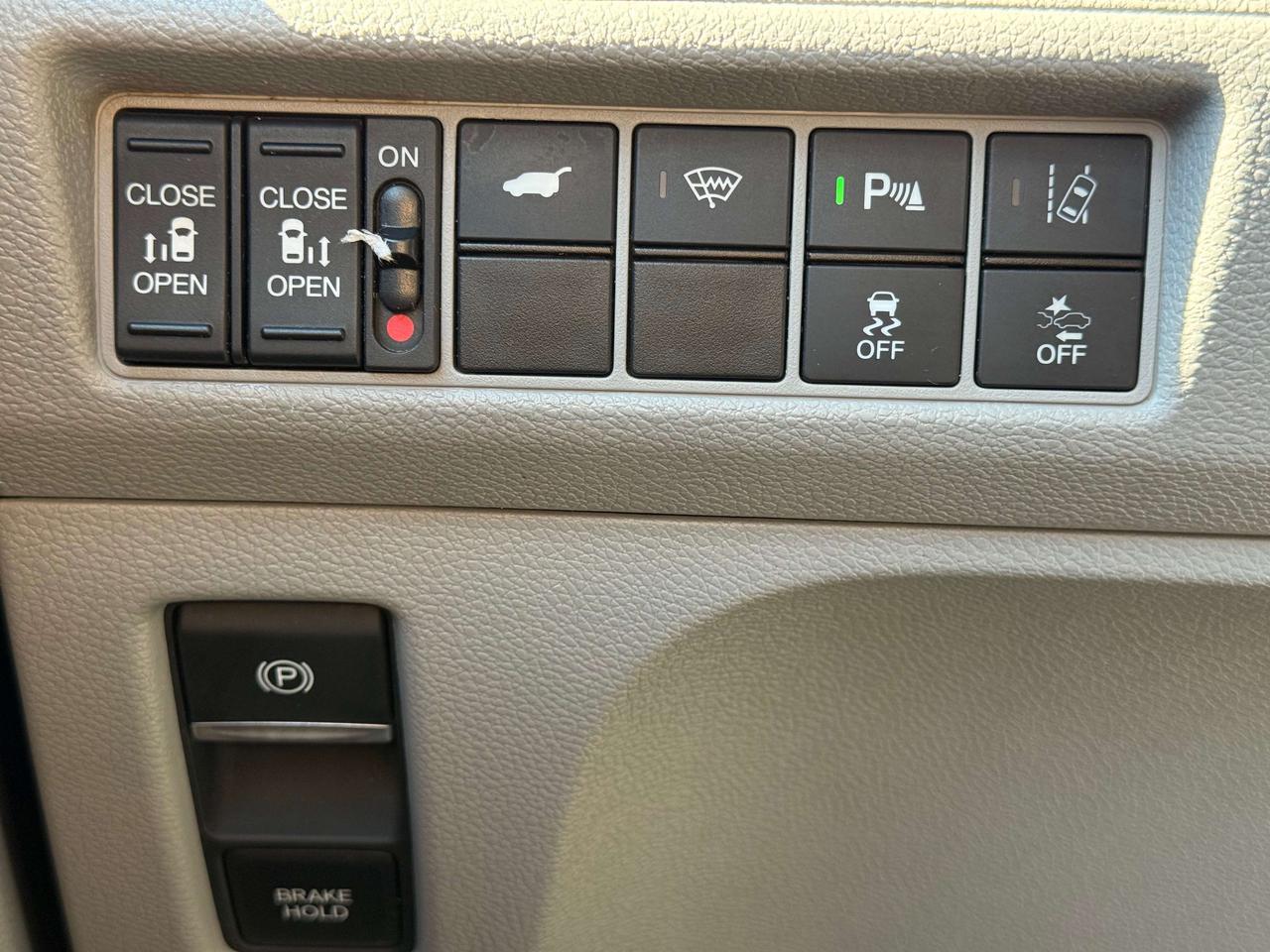 2018 Honda Odyssey Touring Leather Nav Rear Entertainment Ventilated Photo