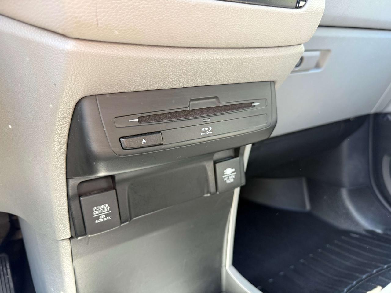2018 Honda Odyssey Touring Leather Nav Rear Entertainment Ventilated Photo