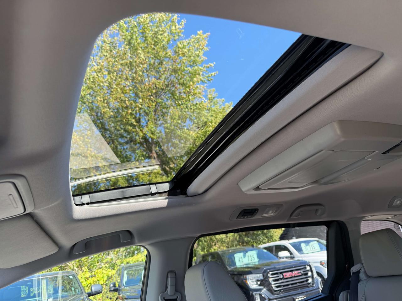2018 Honda Odyssey Touring Leather Nav Rear Entertainment Ventilated Photo