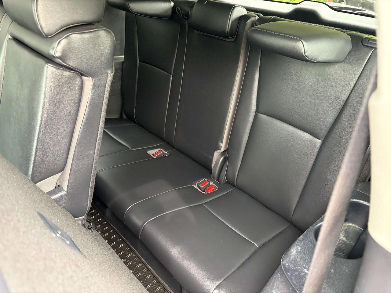 2023 Toyota Highlander XLE AWD One Owner Clean CARFAX SofTex Moonroof Photo