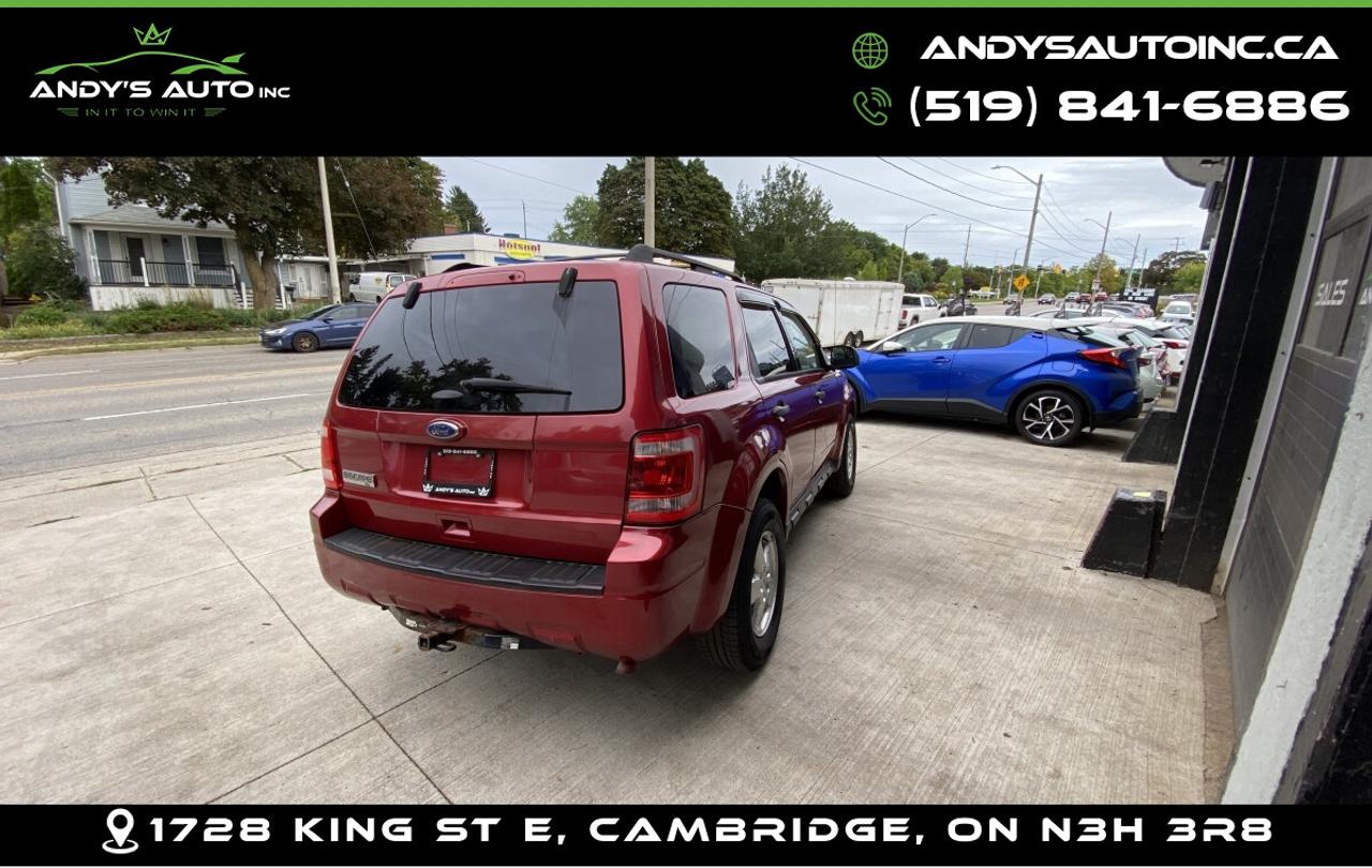 2012 Ford Escape ! LOW KM ! POWER SEATS ! NO ACCIDENTS ! KEY XLT ! LOW KM ! POWER SEATS ! NO ACCIDENTS ! KEYLES Photo