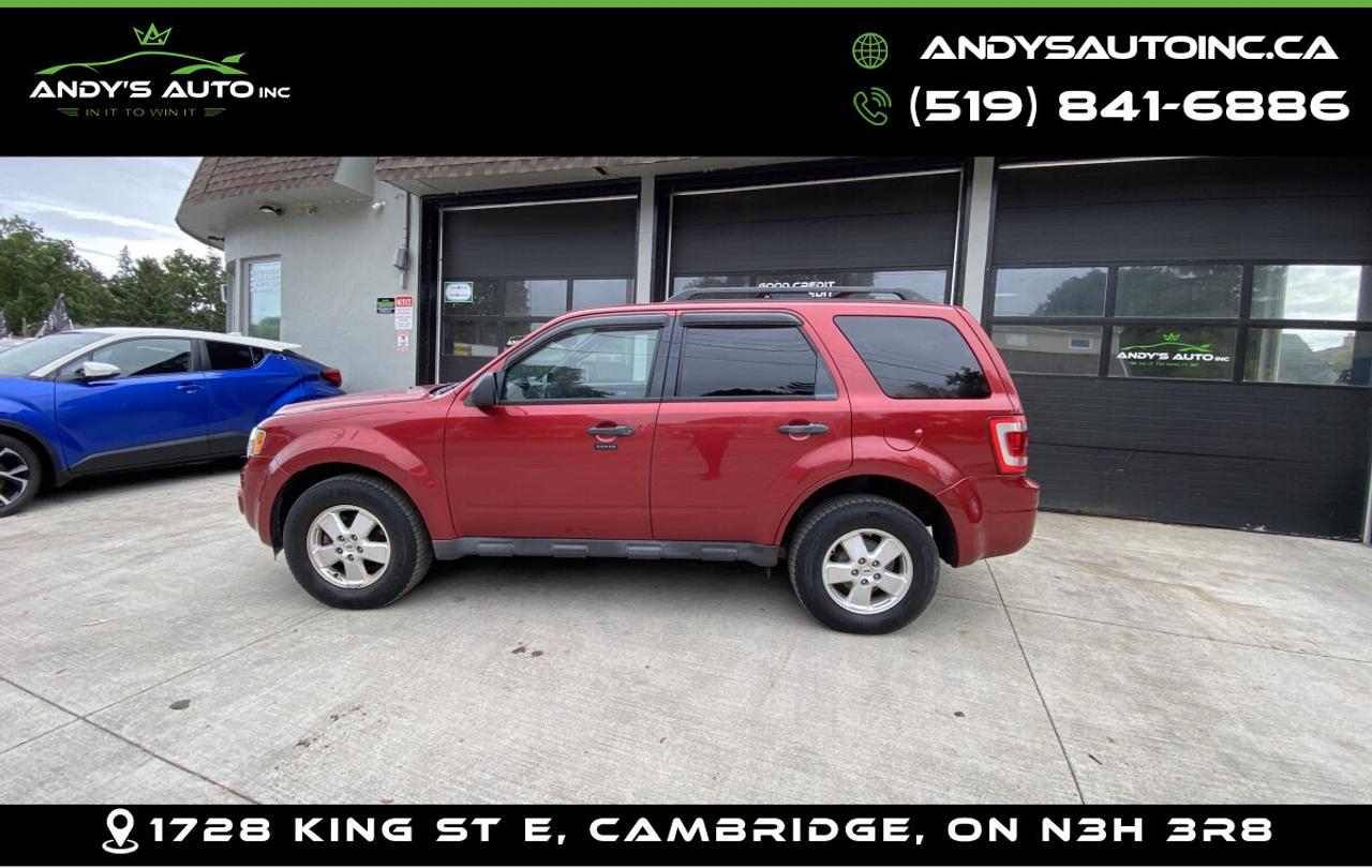 2012 Ford Escape ! LOW KM ! POWER SEATS ! NO ACCIDENTS ! KEY XLT ! LOW KM ! POWER SEATS ! NO ACCIDENTS ! KEYLES Photo